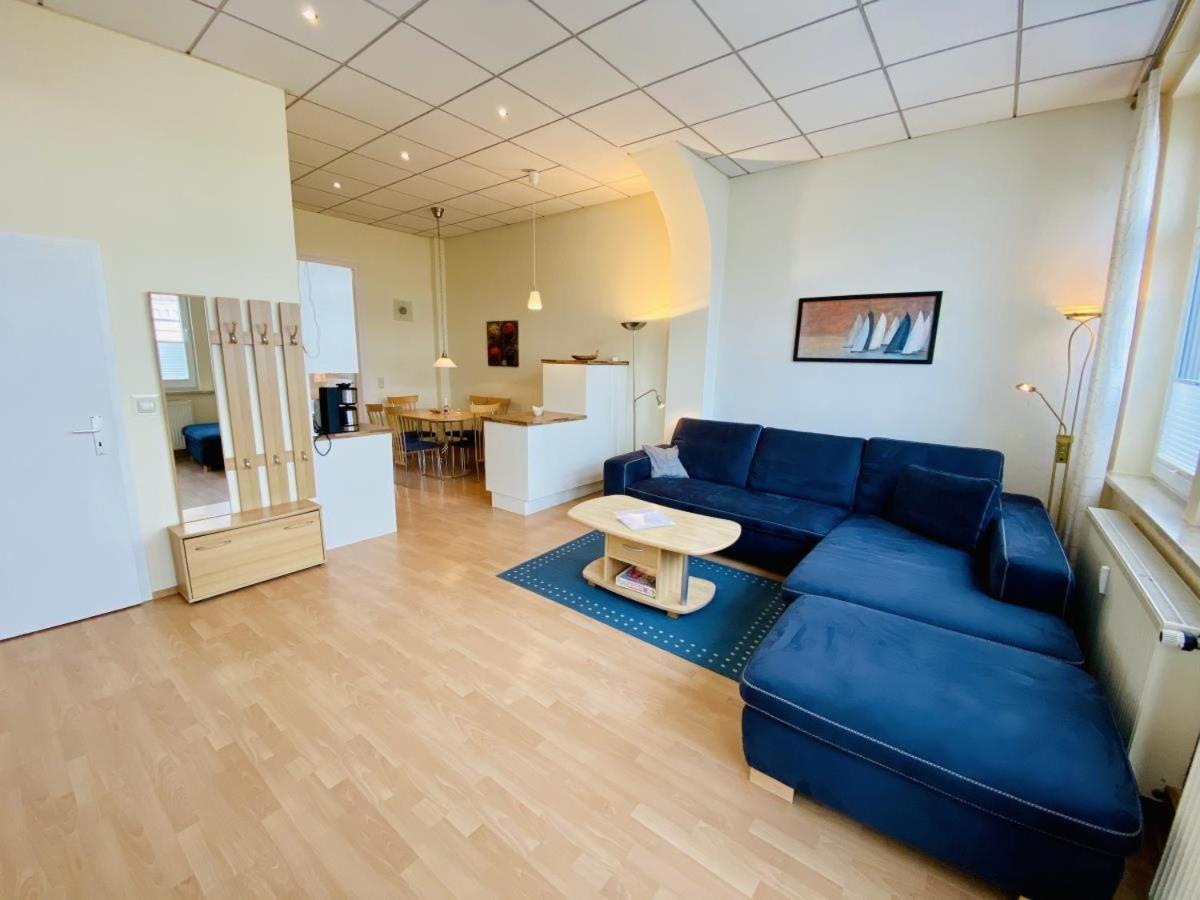 Promenadenblick/Captains-Suite Росток Екстериор снимка