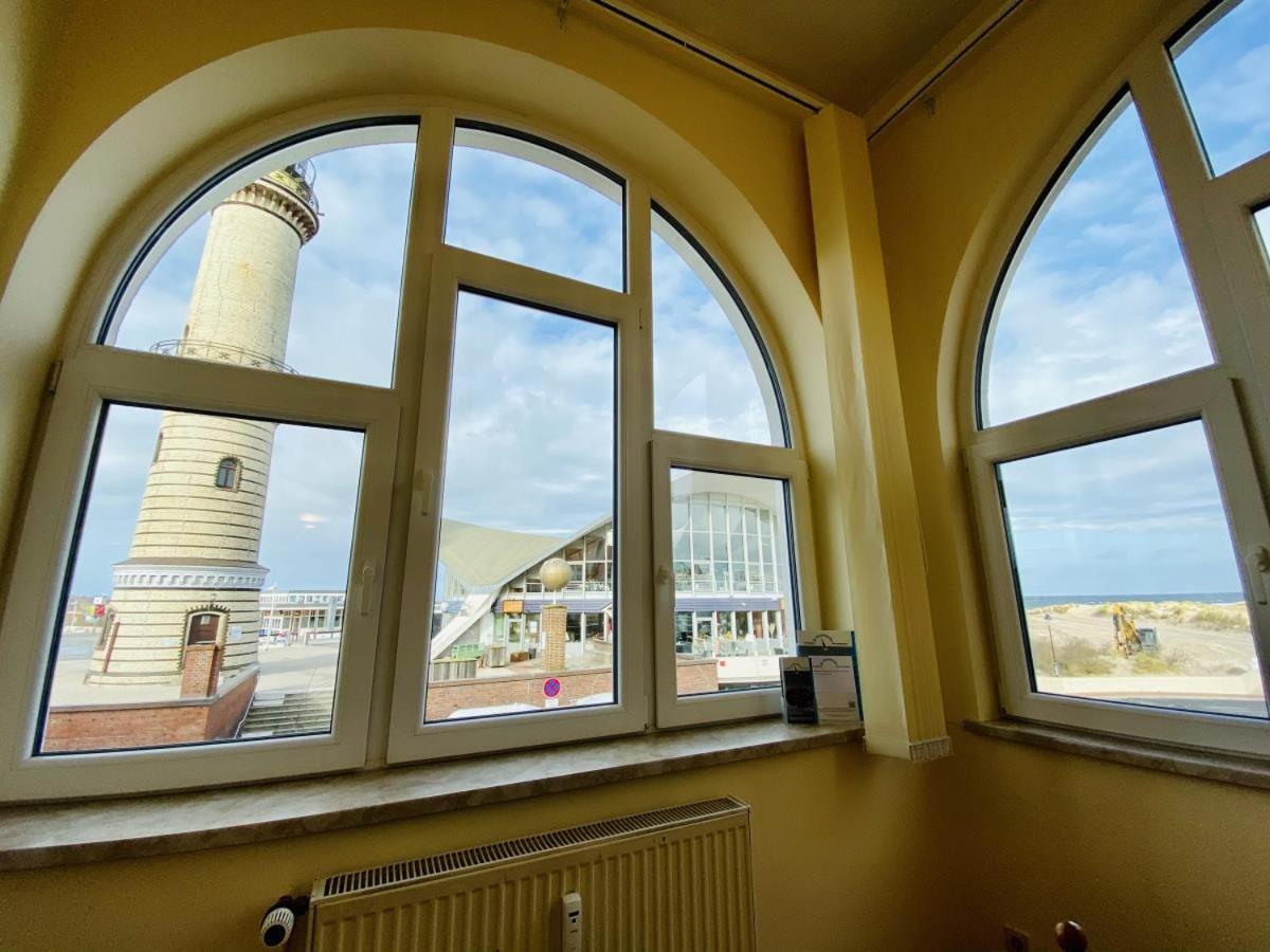 Promenadenblick/Captains-Suite Росток Екстериор снимка